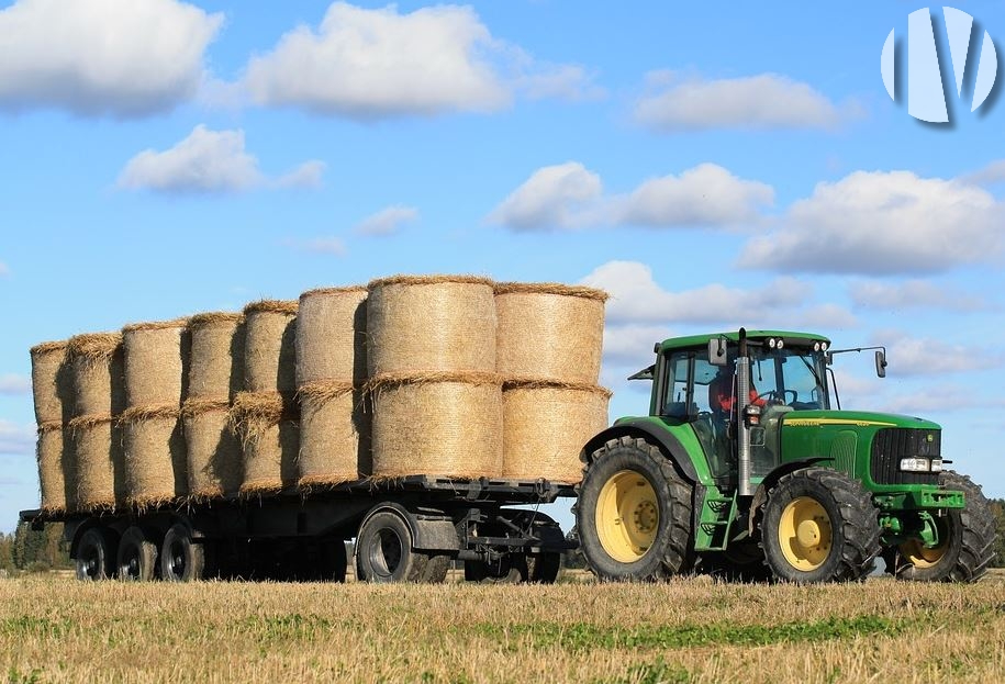 CENTRE VAL DE LOIRE. Important agricultural work company - 