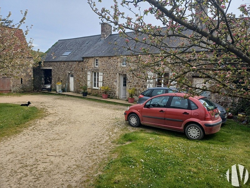 NORD MANCHE. Ferme laitière de 580 000 litres dans une région agricole dynamique - 