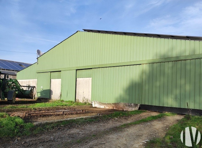 CENTRE MANCHE. Site agricole de 116 hectares dont 105 à l’achat - 