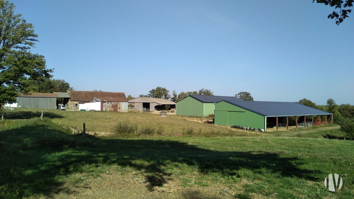 NORD LIMOUSIN. Exploitation bio de 80 hectares - 