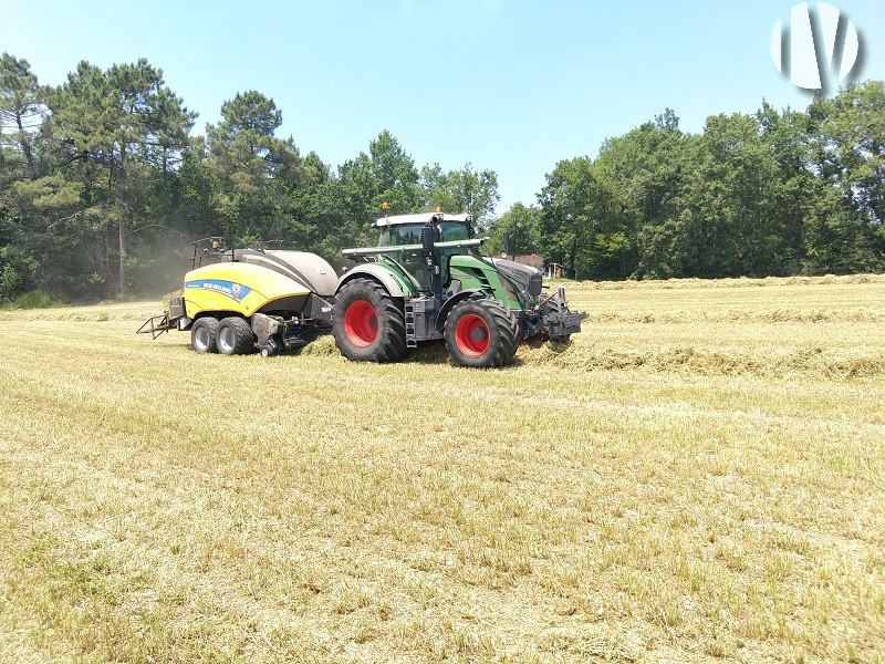 NOUVELLE AQUITAINE. UNIQUE : Exploitation céréalière sur 160ha et Méthanisation 360kw - 